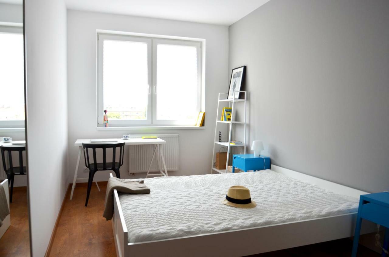 Brand New Apartment. Parking Spot Included! Bratislava Exteriör bild